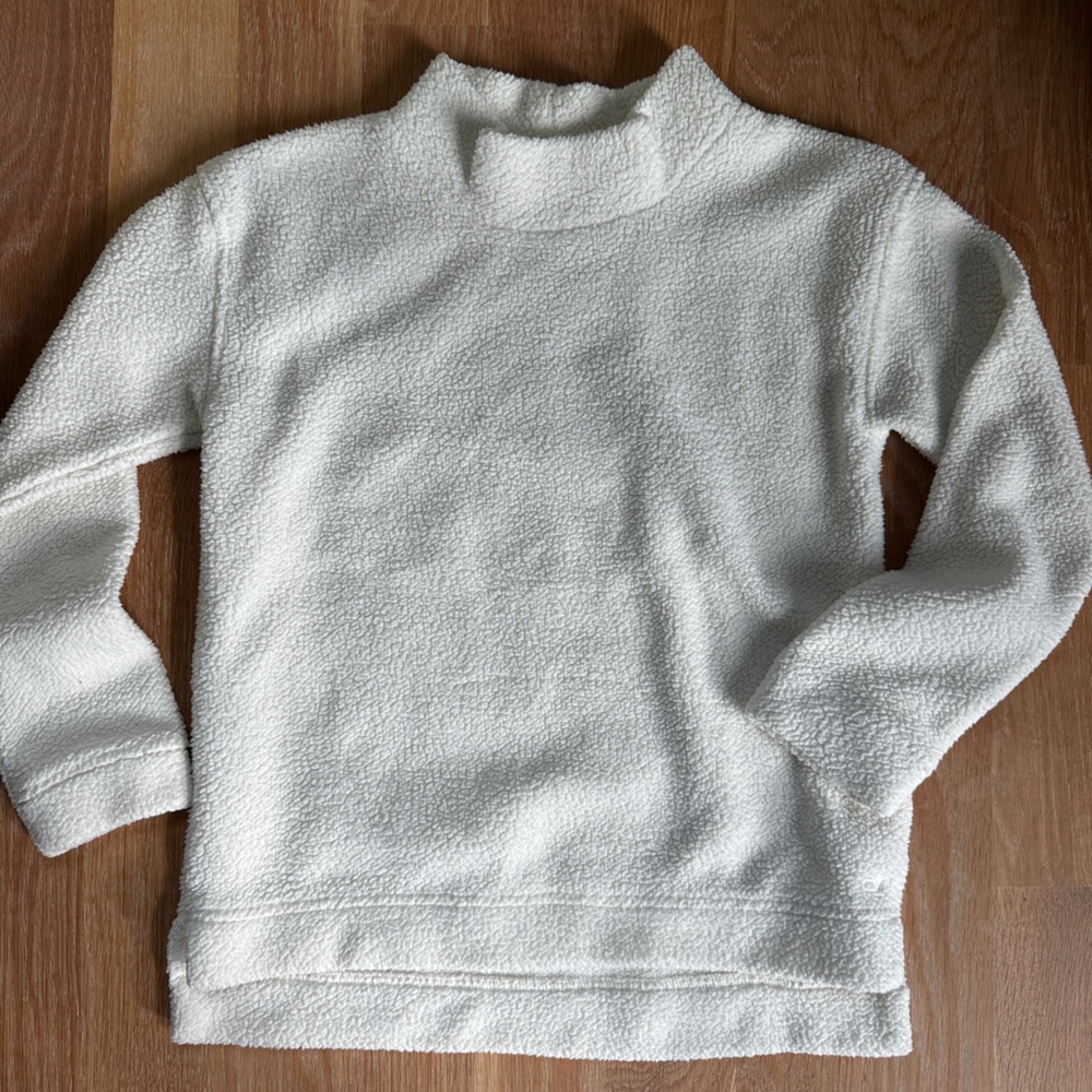 Vineyard Vines Girls Sherpa Pullover size L